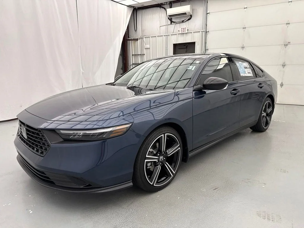 New 2026 Canyon River Blue Metallic Honda SE image 3