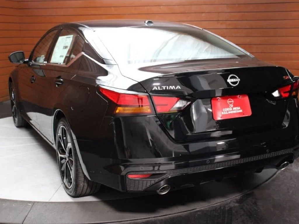 New 2026 Super Black Nissan SR image 23