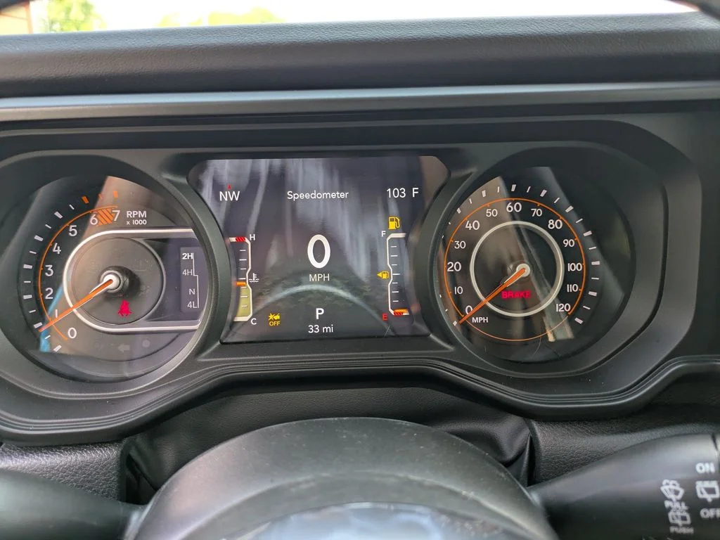 New 2026 Black Clear-Coat Exterior Paint Jeep Sahara image 30