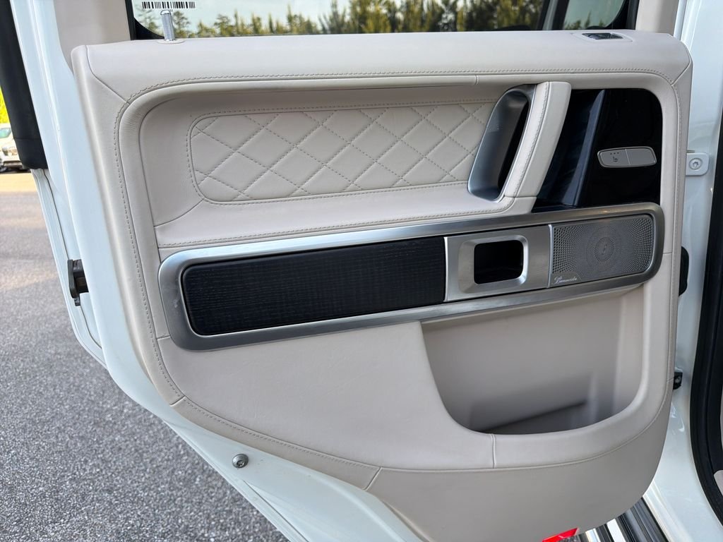Used 2021 designo Diamond White Metallic Mercedes-Benz G 63 AMG® image 31