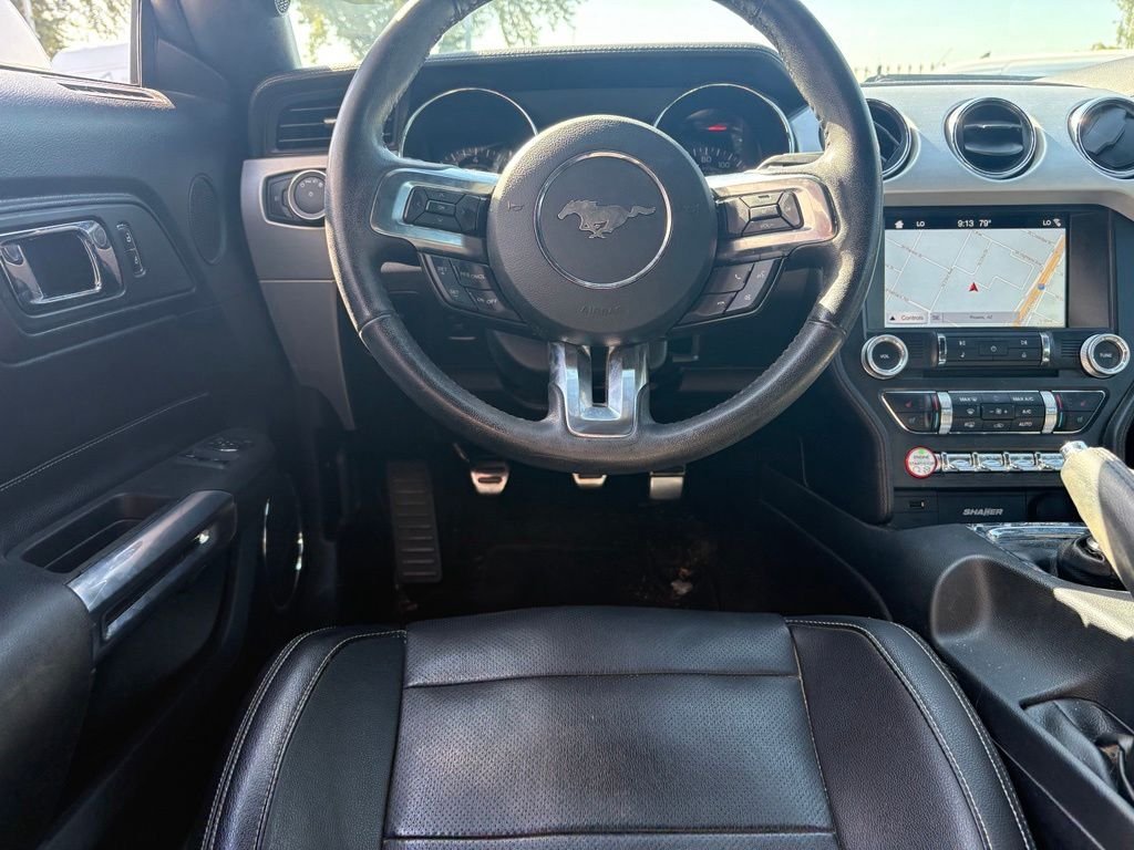 Used 2017 White Ford GT Premium image 6