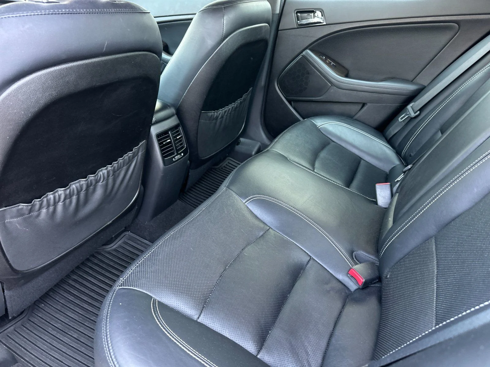 Used 2013 Ebony Black Kia SX image 11