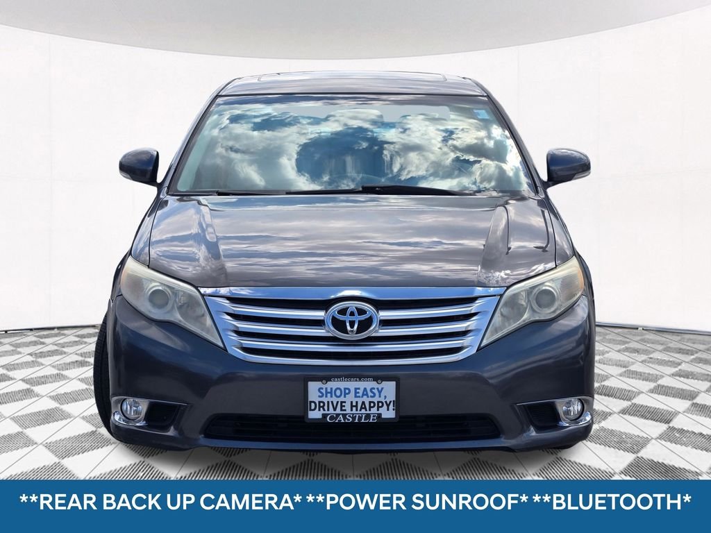 2012 Toyota Avalon Limited - Photo 4