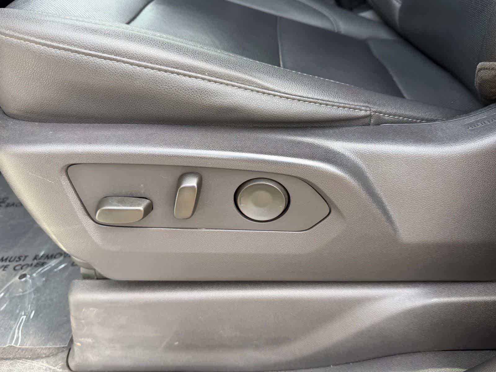 2024 GMC Sierra 1500 SLT - Photo 21
