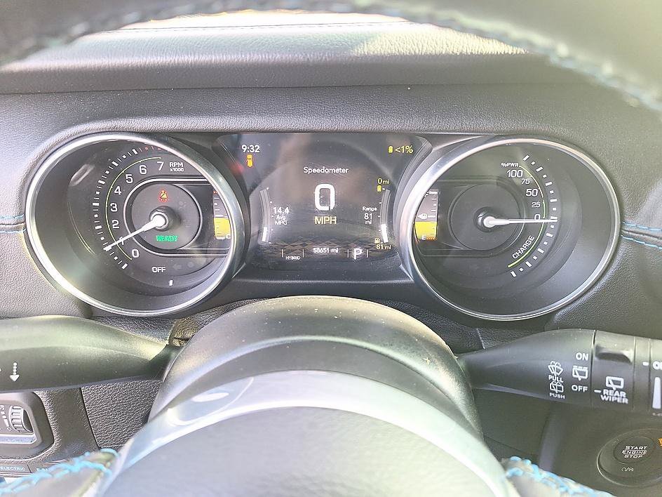 Used 2021 Hydro Blue Pearlcoat Jeep Unlimited Rubicon image 14