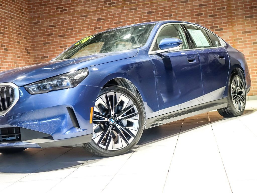 2024 BMW 530I - Image 5