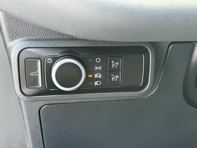 Used 2025 Agate Black Ford Active image 20
