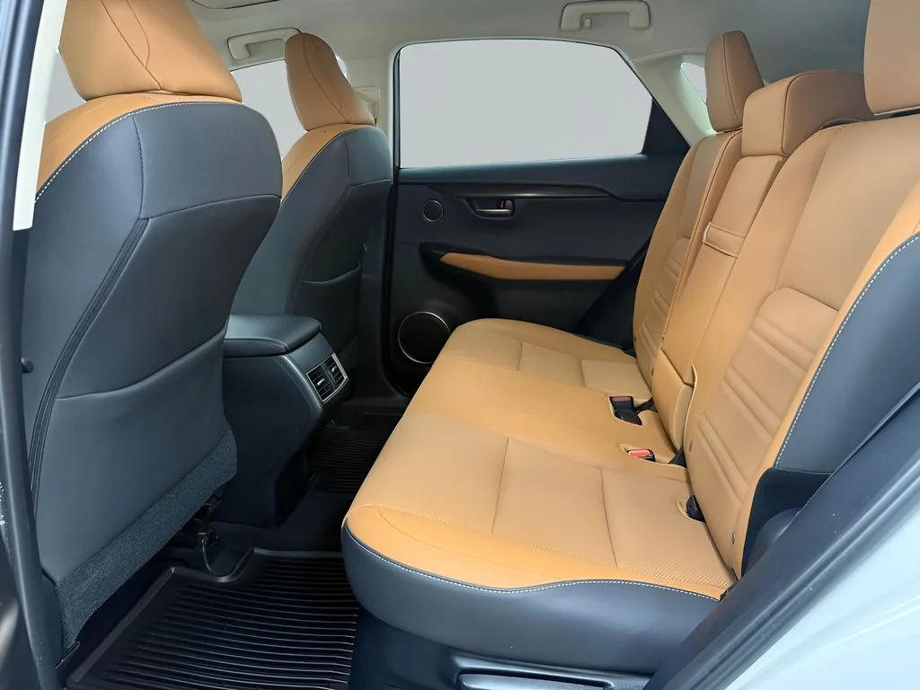 Used 2019 White Lexus 300 Base image 15
