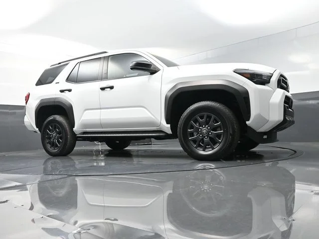 Used 2025 White Toyota SR5 image 40