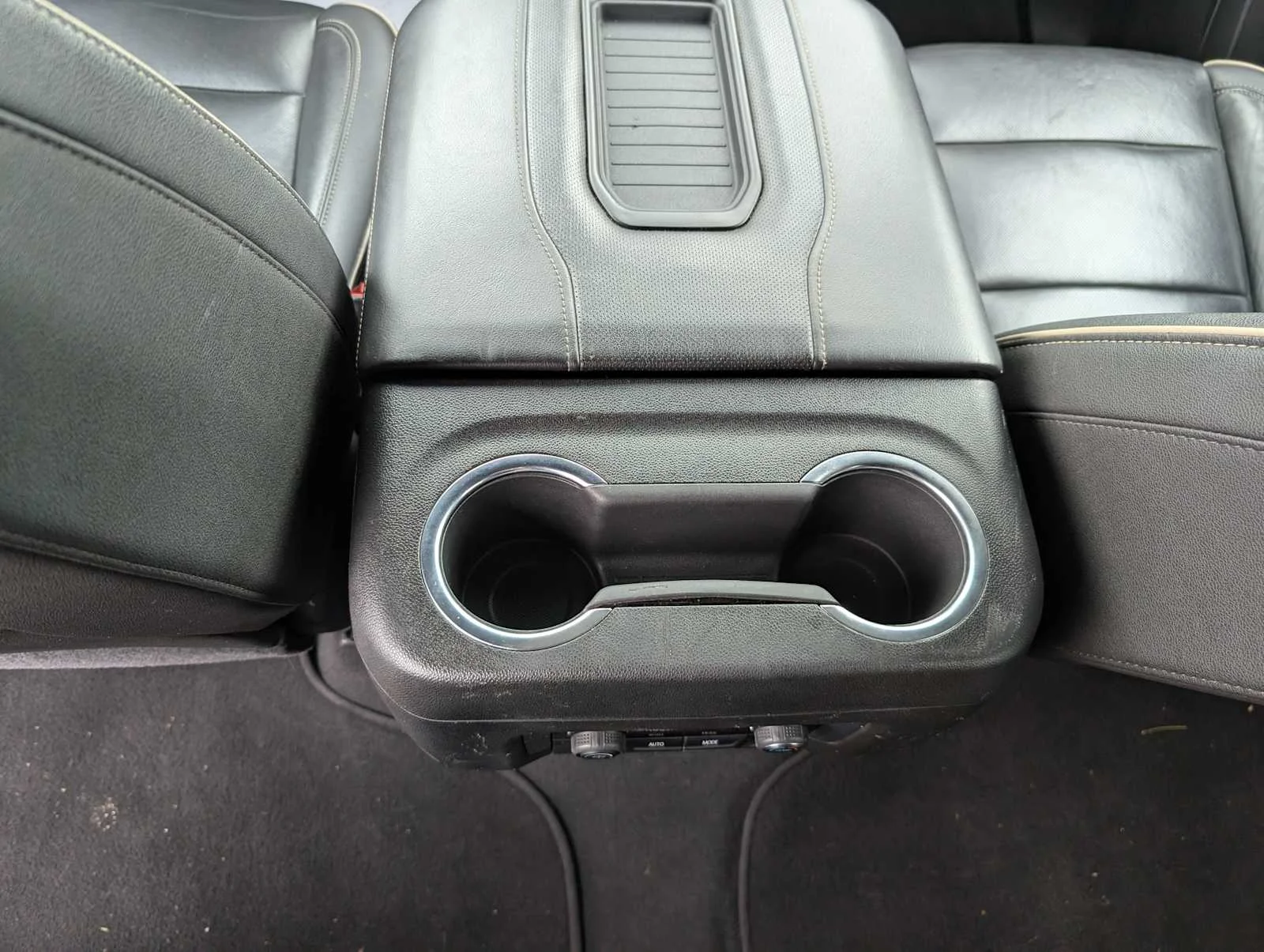 Used 2021 Black Chevrolet Premier image 21