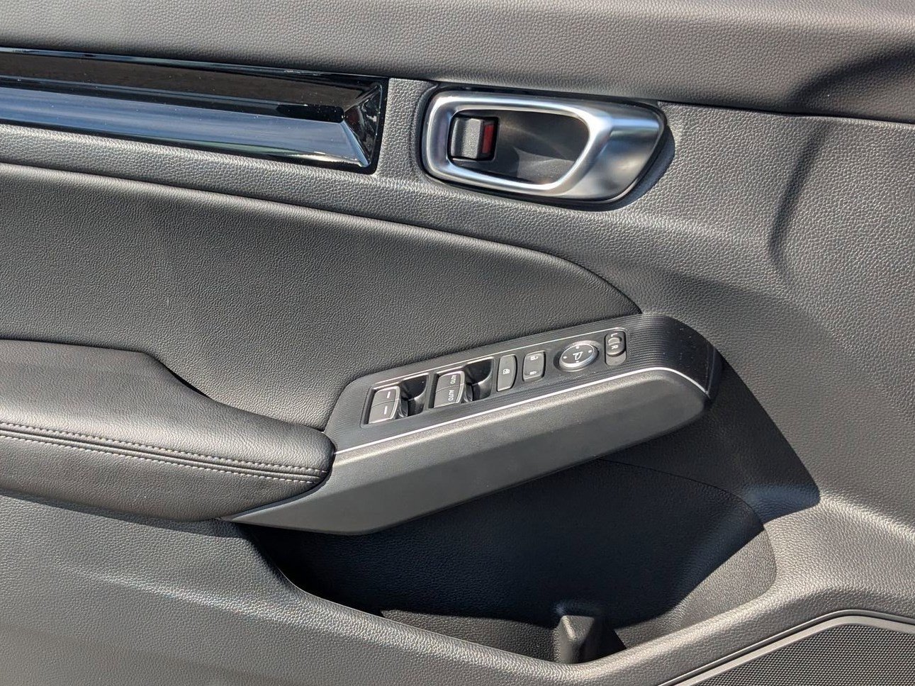 New 2026 Urban Gray Pearl Honda Sport Touring image 13