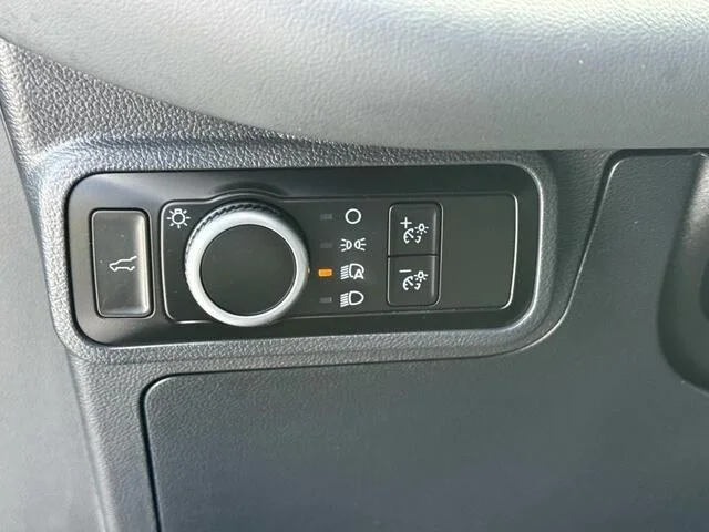 2025 Ford Explorer Active - Photo 20