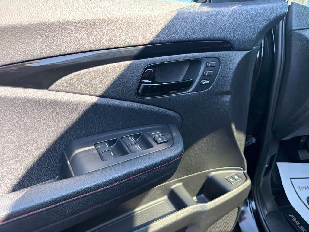 2024 Honda Passport Black Edition - Photo 27