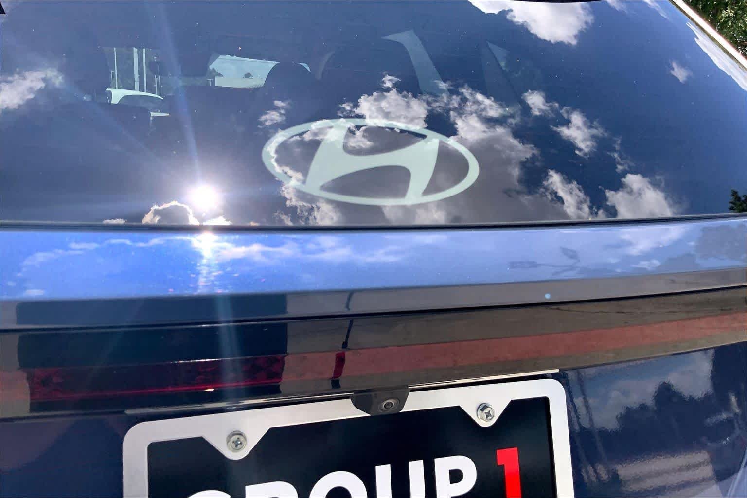 Used 2025 Atlantis Blue Hyundai SEL image 10