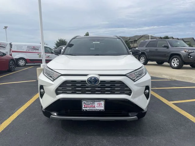 2019 Toyota RAV4 XSE - Photo 11