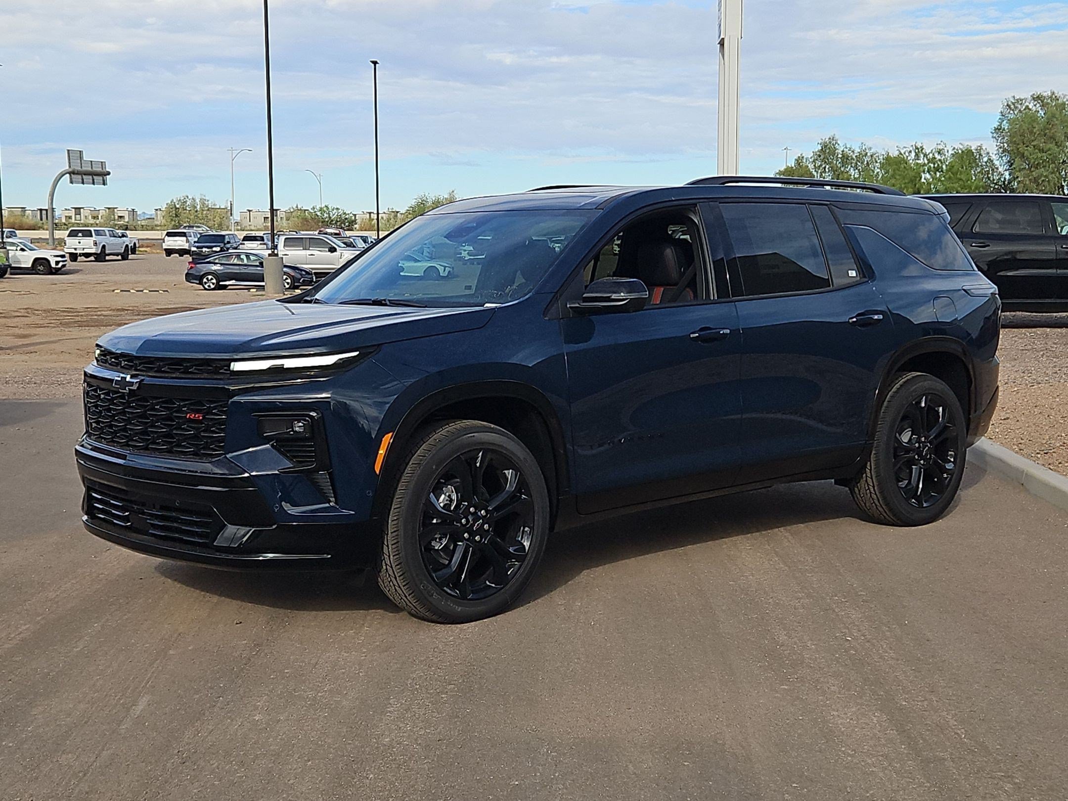 2027 Chevrolet Traverse RS - Photo 13