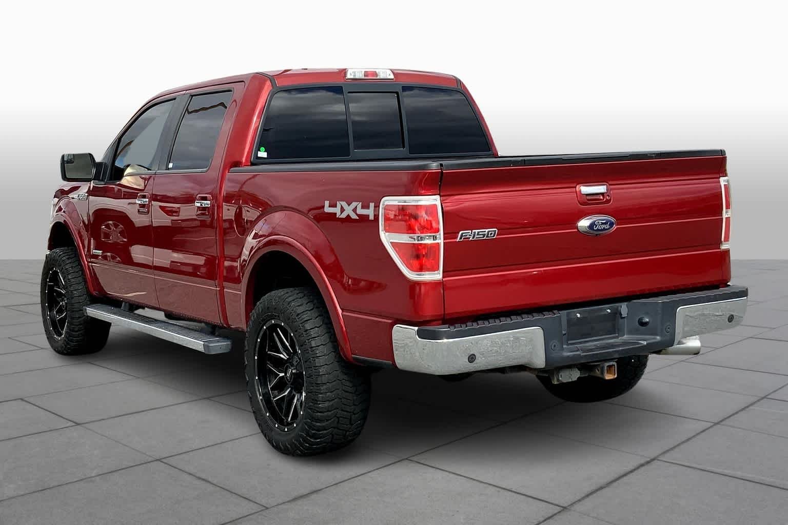 Used 2013 Ruby Red Metallic Tinted Clearcoat Ford Lariat image 12