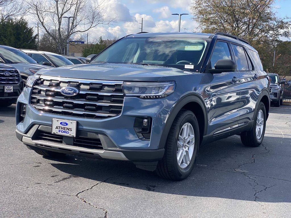 New 2026 Vapor Blue Metallic Ford Active image 7