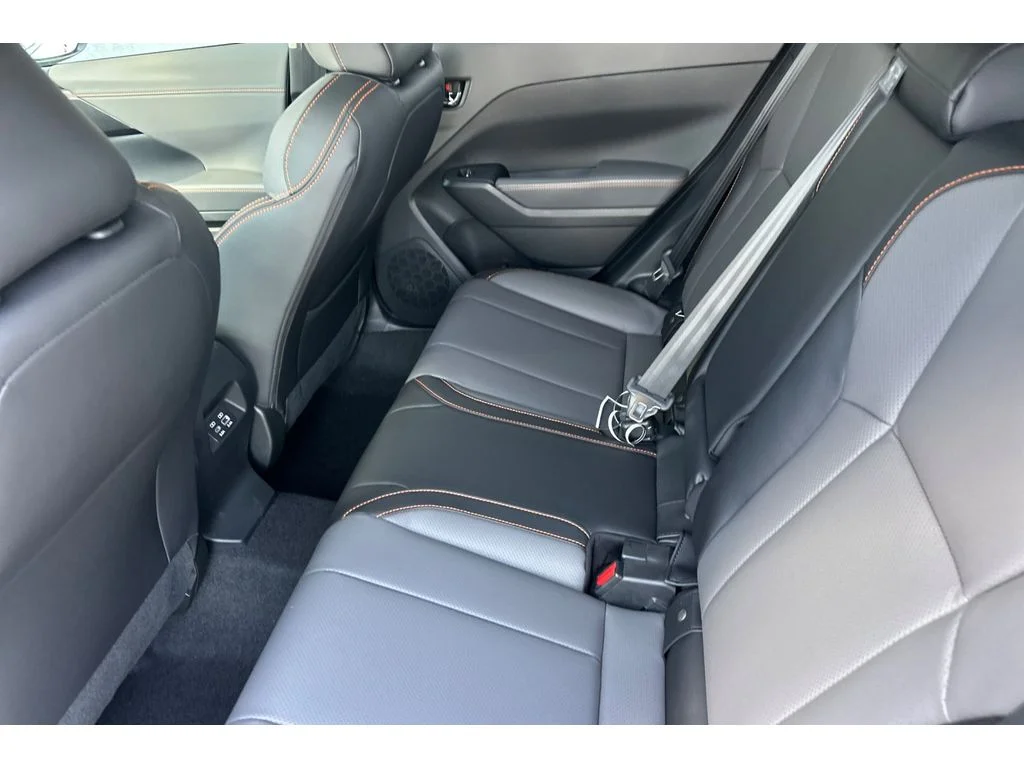 New 2026 CRYSTAL BLACK SILICA Subaru Limited Hybrid image 12