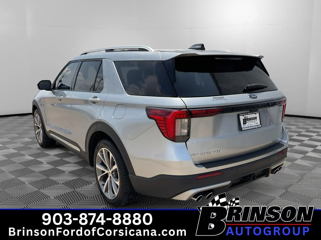 Used 2025 Iconic Silver Metallic Ford Platinum image 5