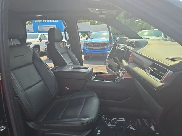 Used 2021 Black GMC Denali image 11