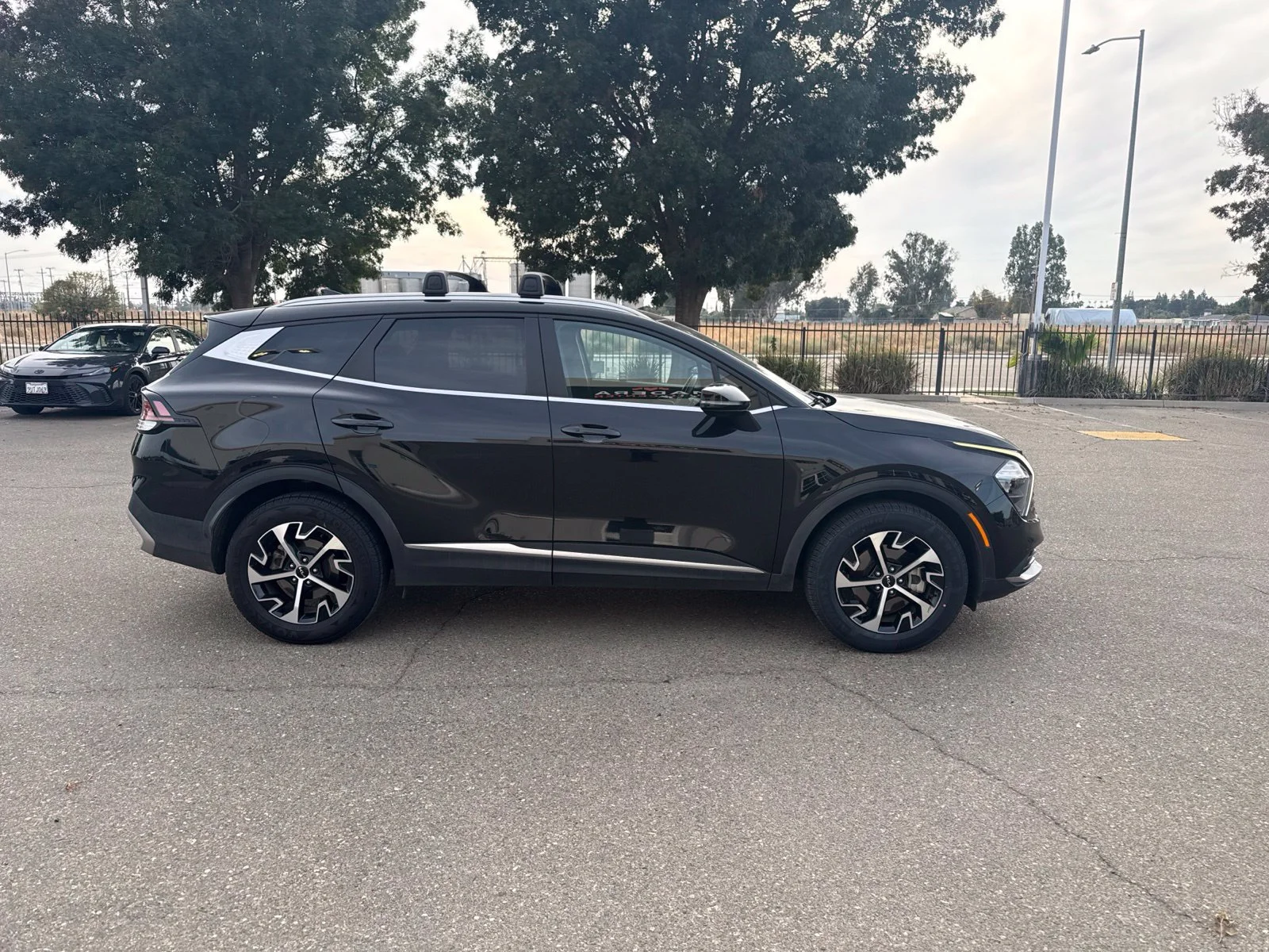 Used 2023  Kia EX image 5