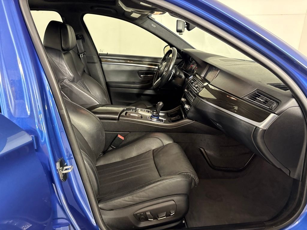 Used 2014 Blue BMW Base image 17