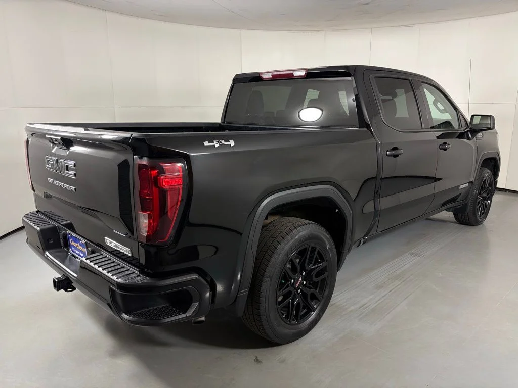 Used 2024 Black GMC Elevation image 10