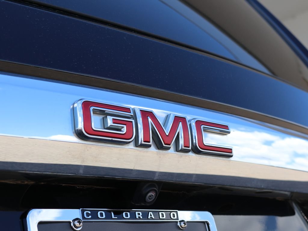 Used 2024 Black GMC SLT image 22