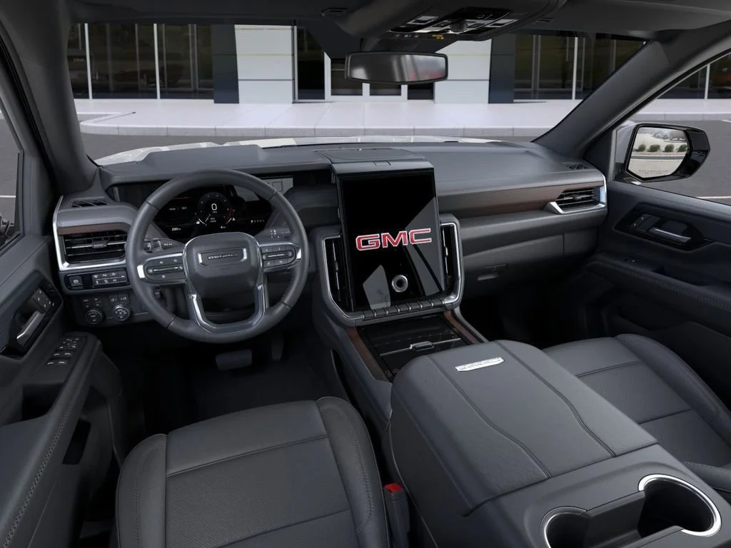 2026 GMC Yukon Denali - Photo 15