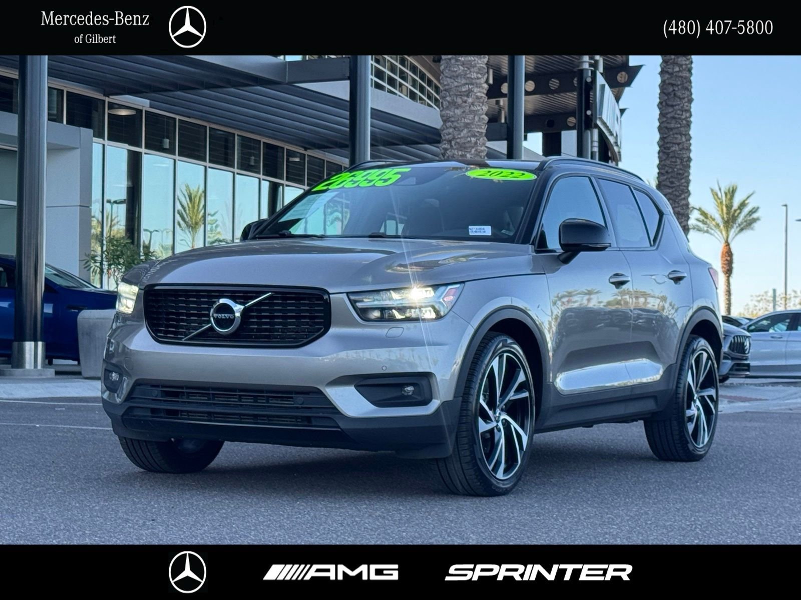 2022 Volvo XC40 T5 R-Design AWD's photo