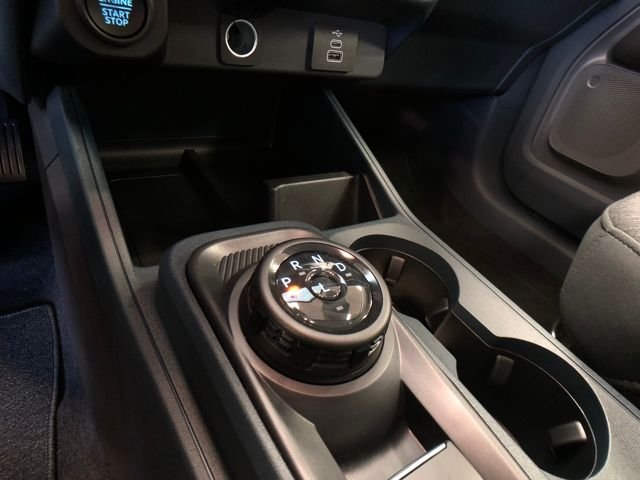 New 2025 Azure Gray Metallic Tri-Coat Ford XLT image 18