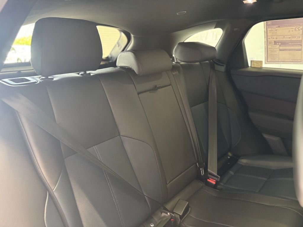 New 2026 Varesine Blue Land Rover S image 13