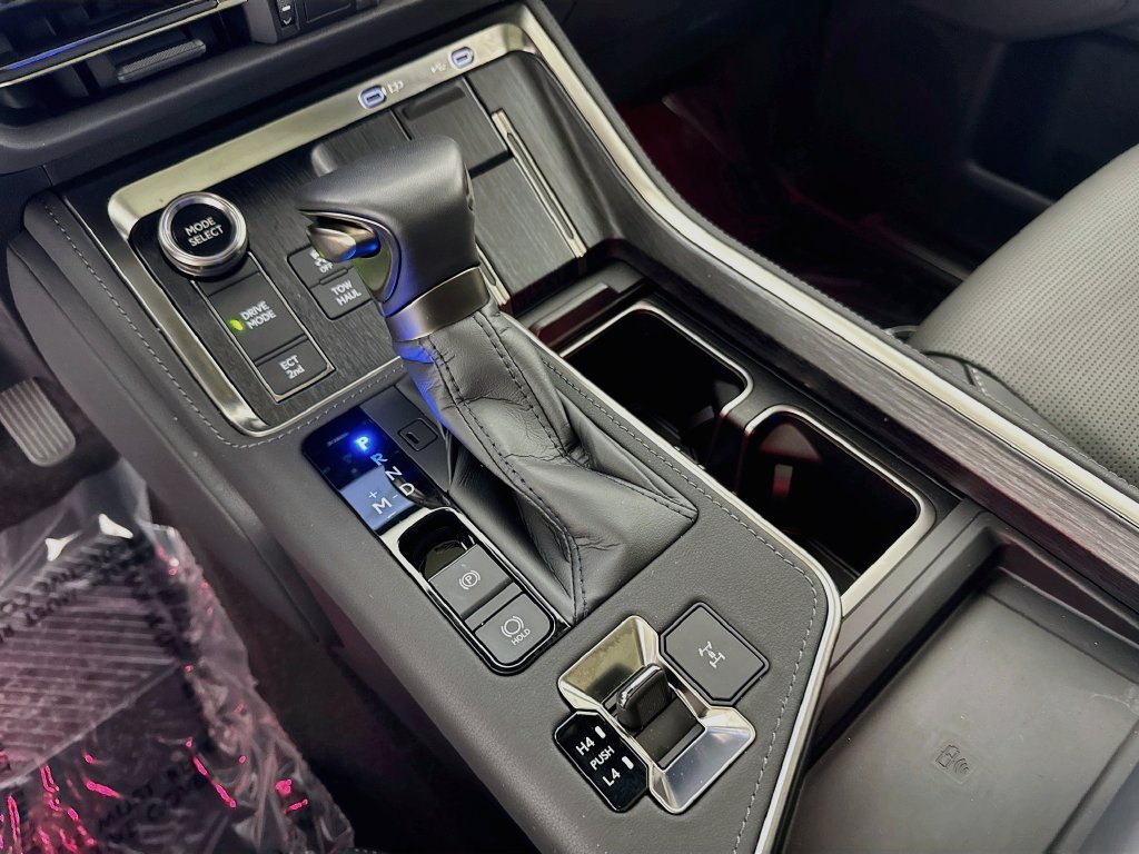 Used 2026 Gray Lexus 550 Luxury+ image 17