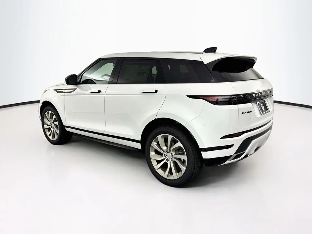 New 2026 Fuji White Land Rover Hoxton Edition image 7