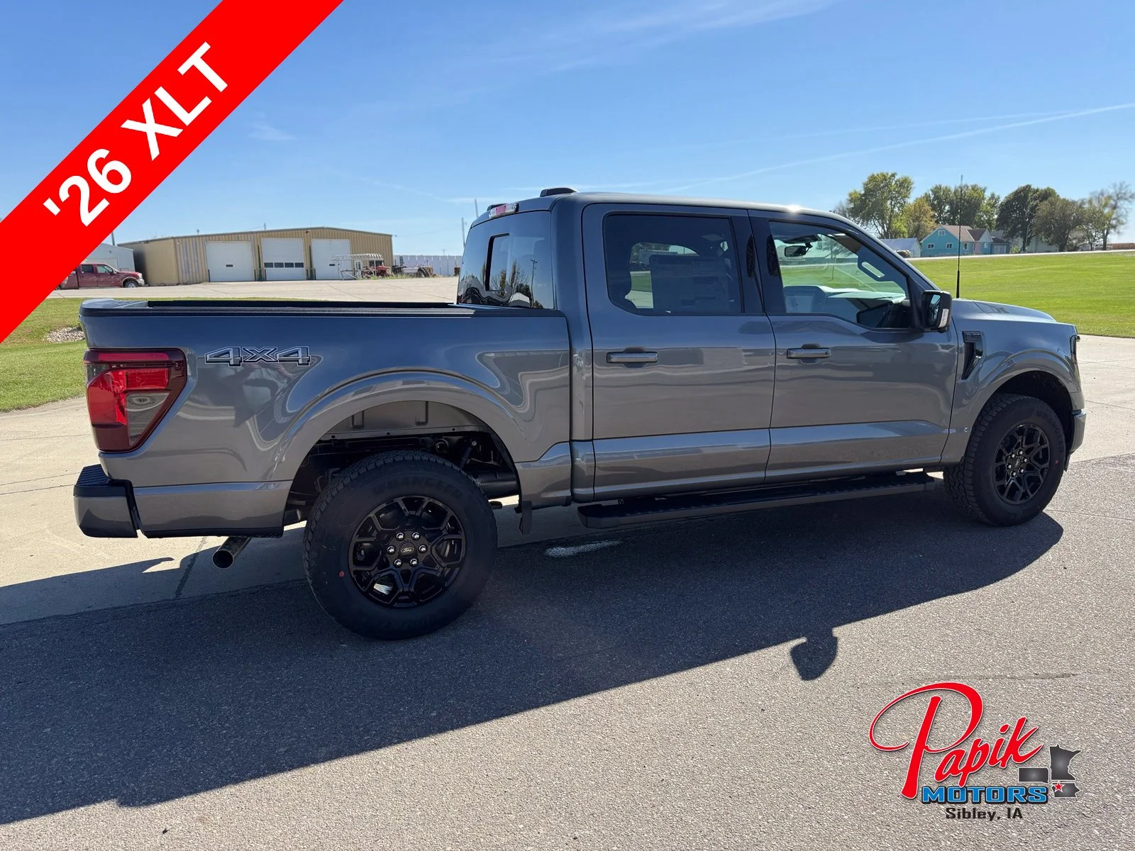 New 2026 Gray Metallic Ford XLT image 8