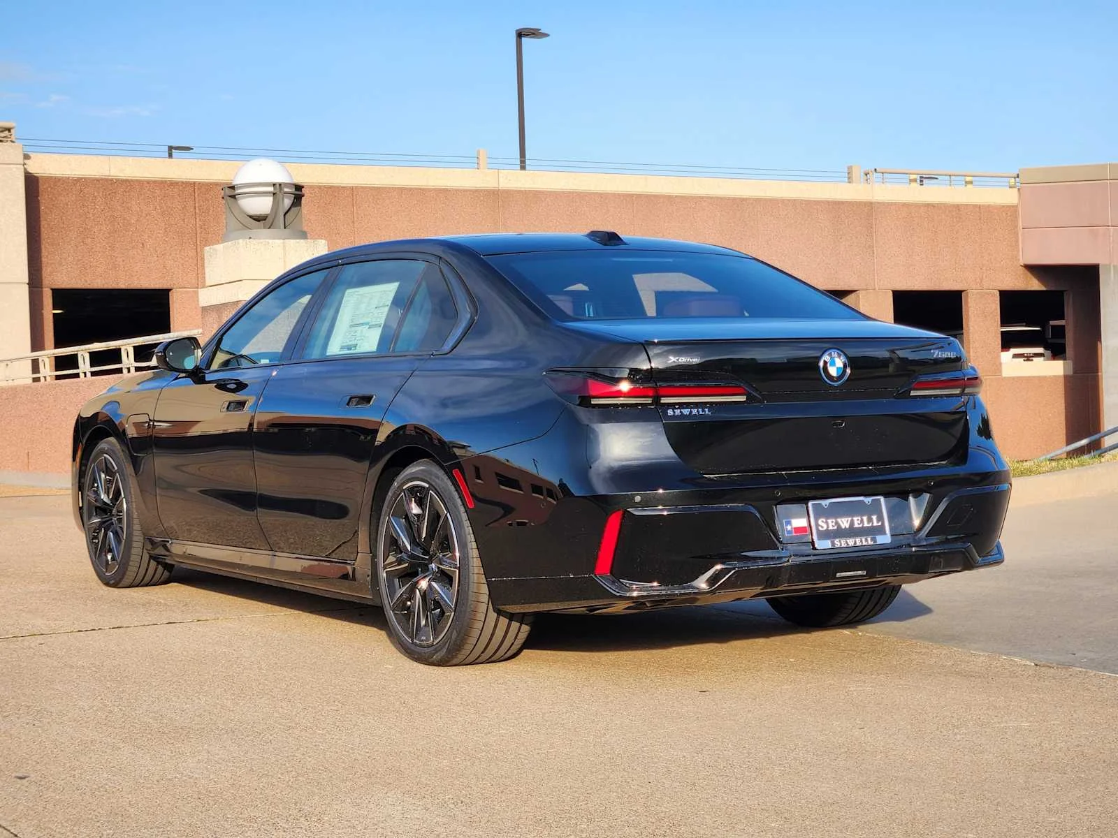 New 2026 Black Sapphire Metallic BMW 750e xDrive image 3