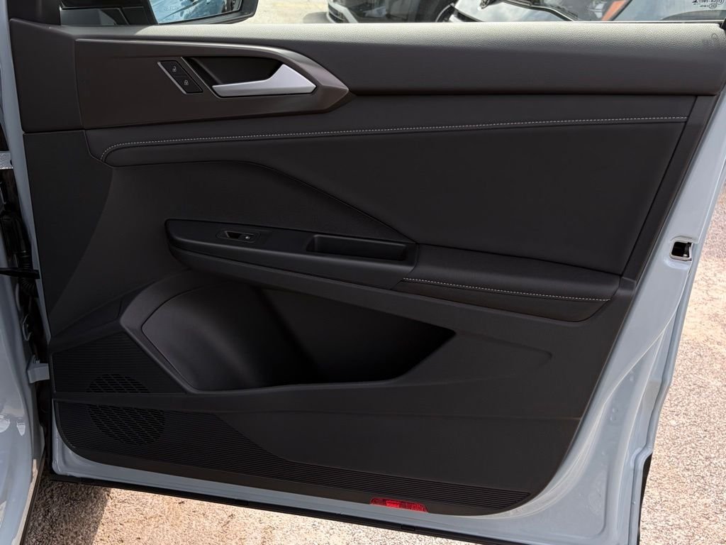 New 2026 Monument Gray W/Deep Black Roof Volkswagen 1.5T SE Black image 16