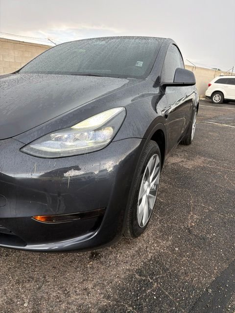 Used 2024 Tesla Model Y Long Range with VIN 7SAYGDEE9RA247350 for sale in Albuquerque, NM
