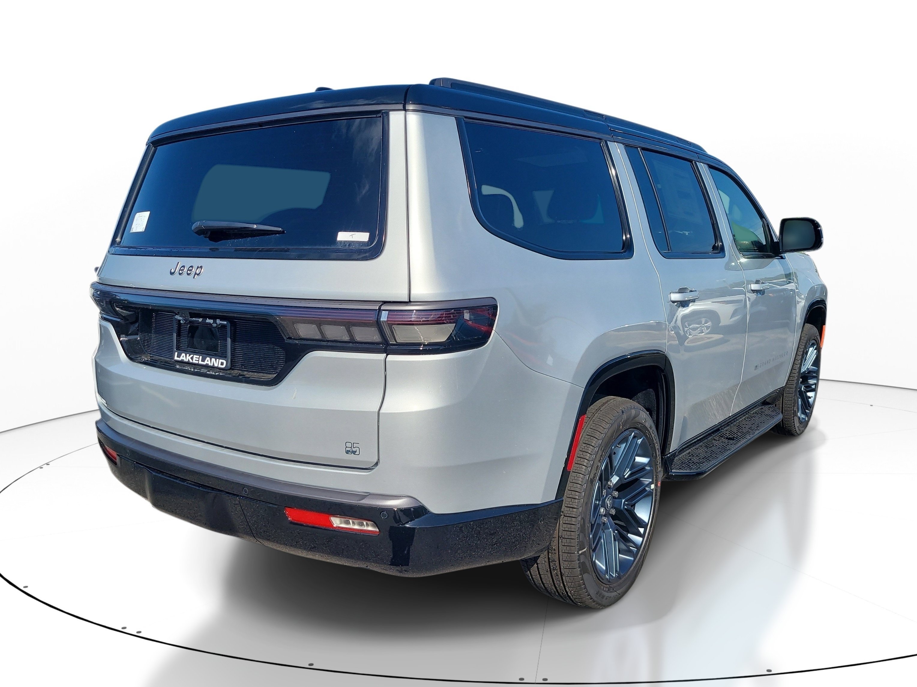 New 2026 Silver-Zynith Exterior Paint Jeep 85th Anniversary image 6