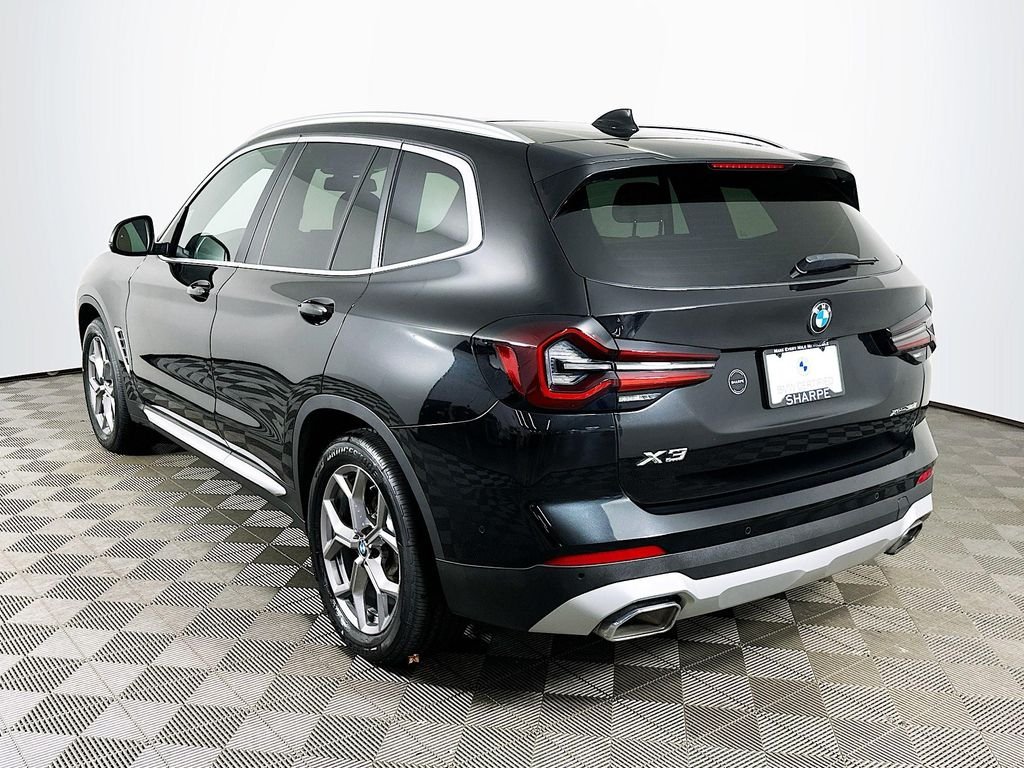Used 2023 Black Sapphire Metallic BMW xDrive30i image 7