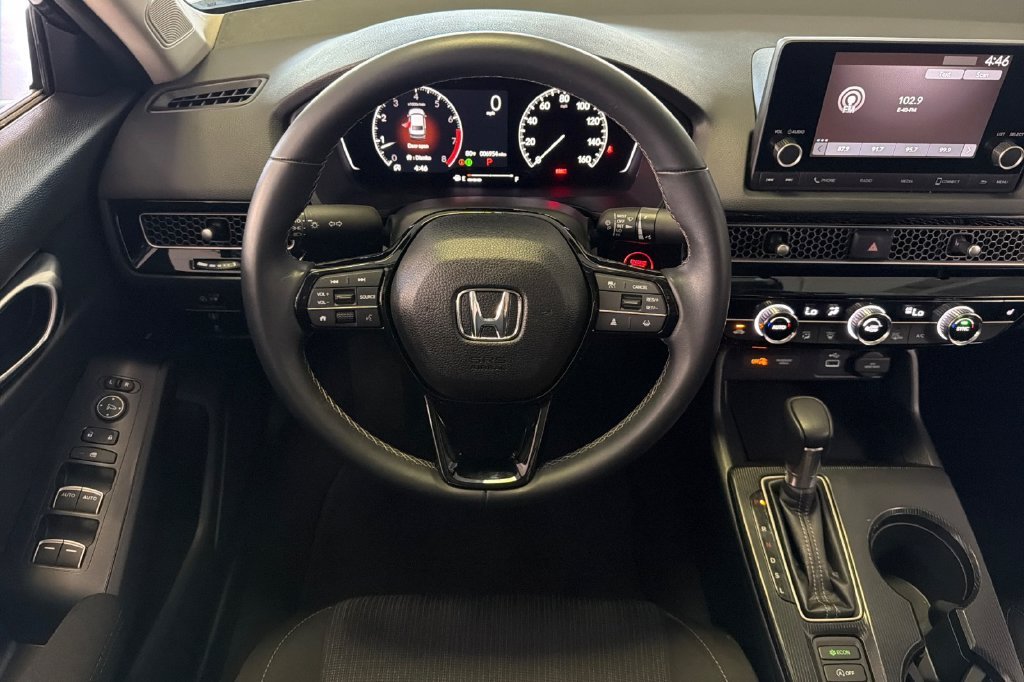Used 2023 Meteorite Gray Metallic Honda EX image 18