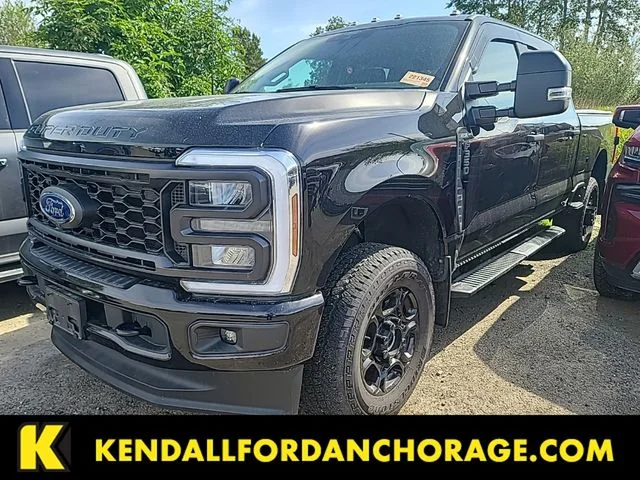 2025 Ford F-350's photo