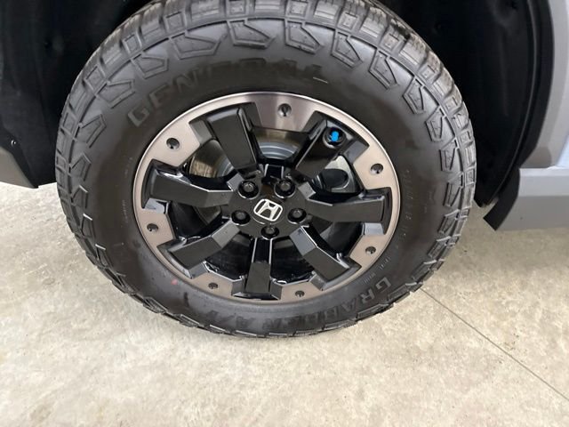 New 2026 Sonic Gray Pearl Honda TrailSport Elite image 11