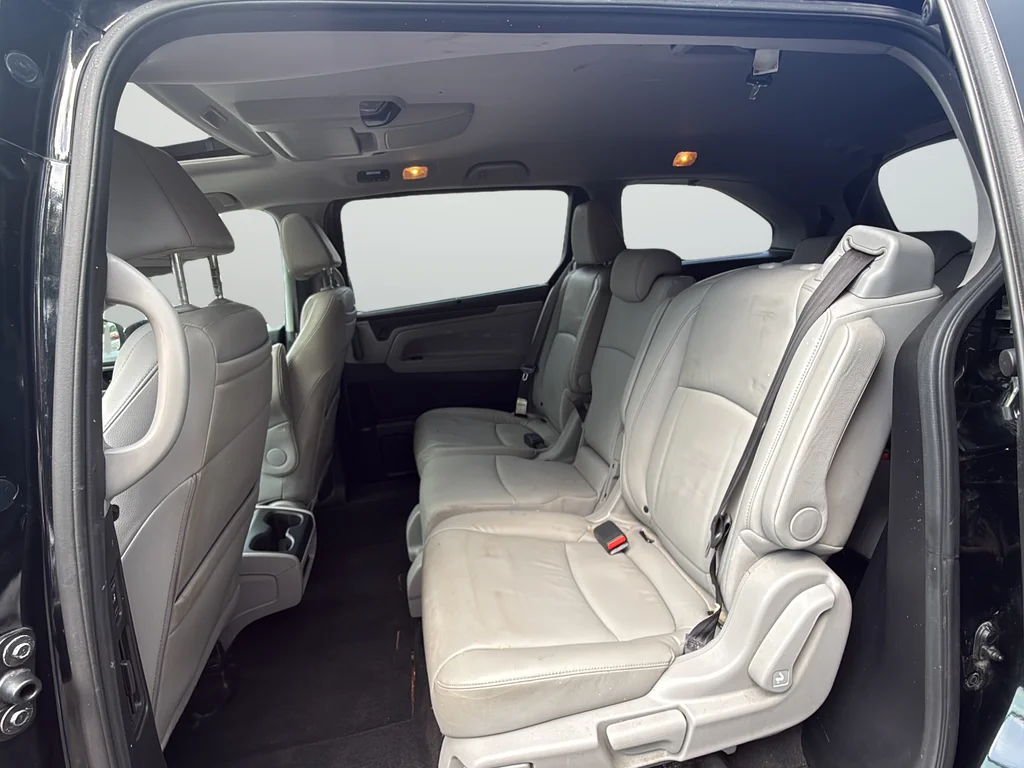 Used 2019  Honda EX-L image 27