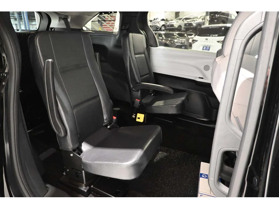 New 2026 BLACK Toyota LE Mobility Handicap Van image 17