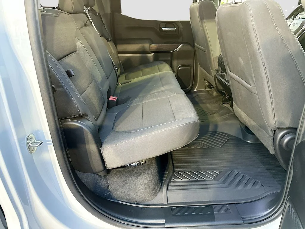 Used 2022 White Chevrolet LT Trail Boss image 27