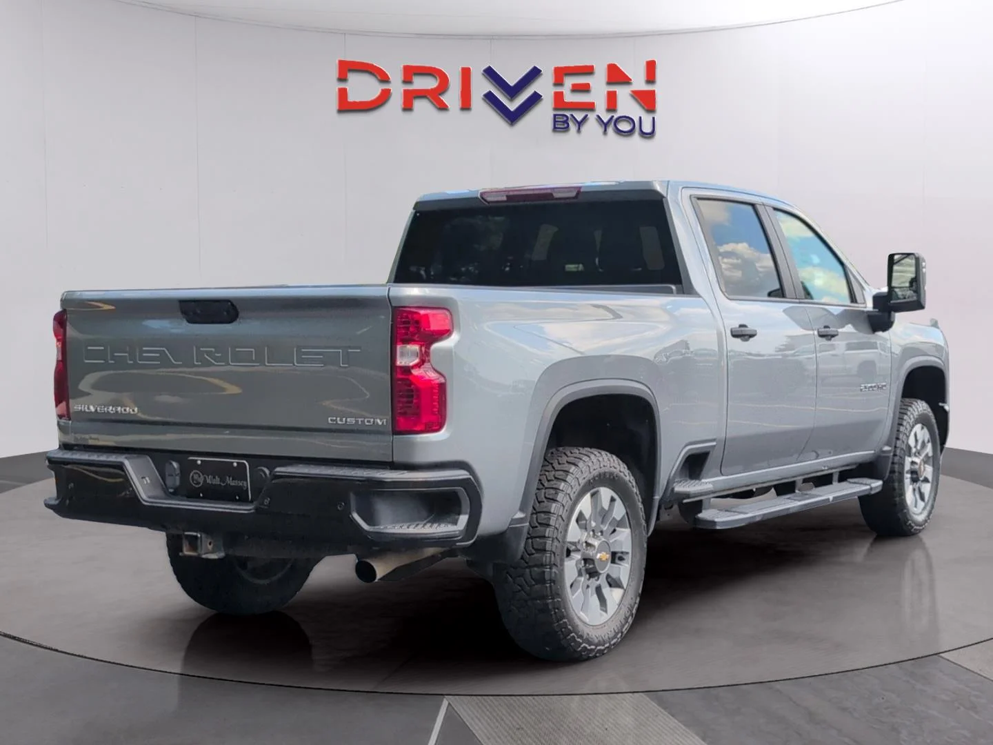 Used 2024 Sterling Gray Metallic Chevrolet Custom image 5