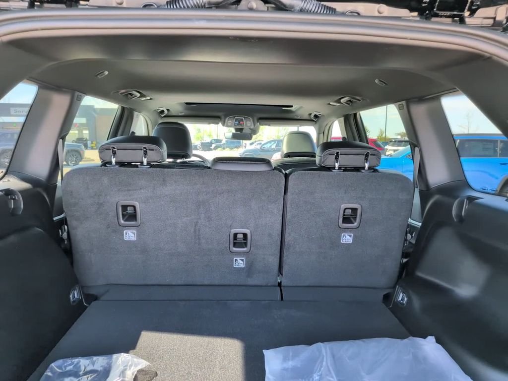 New 2026 Black Jeep Altitude image 8