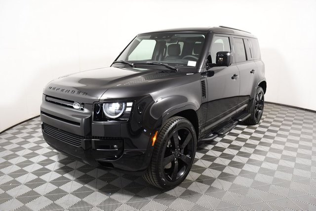 2026 Land Rover Defender 110 X-Dynamic SE